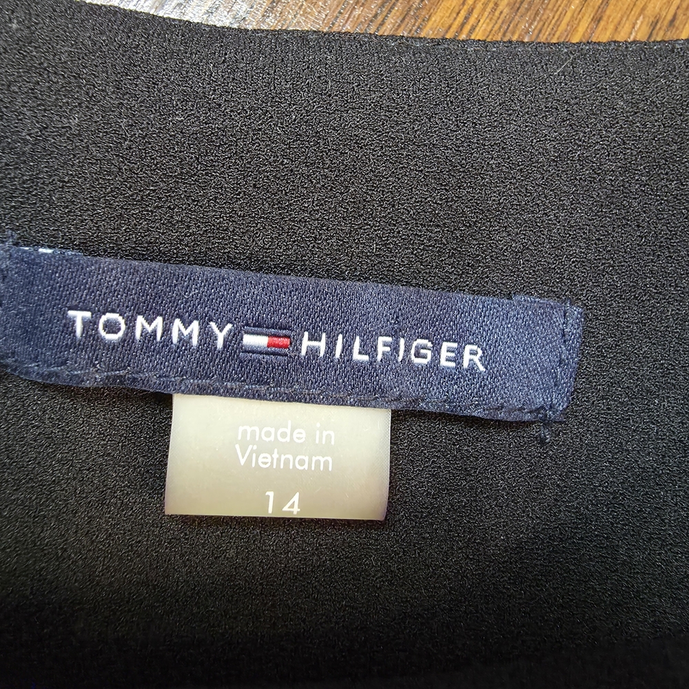 Tommy Hilfiger Black Cocktail Dress w/Bell Sleeves Sz 14 - Picture 2 of 13
